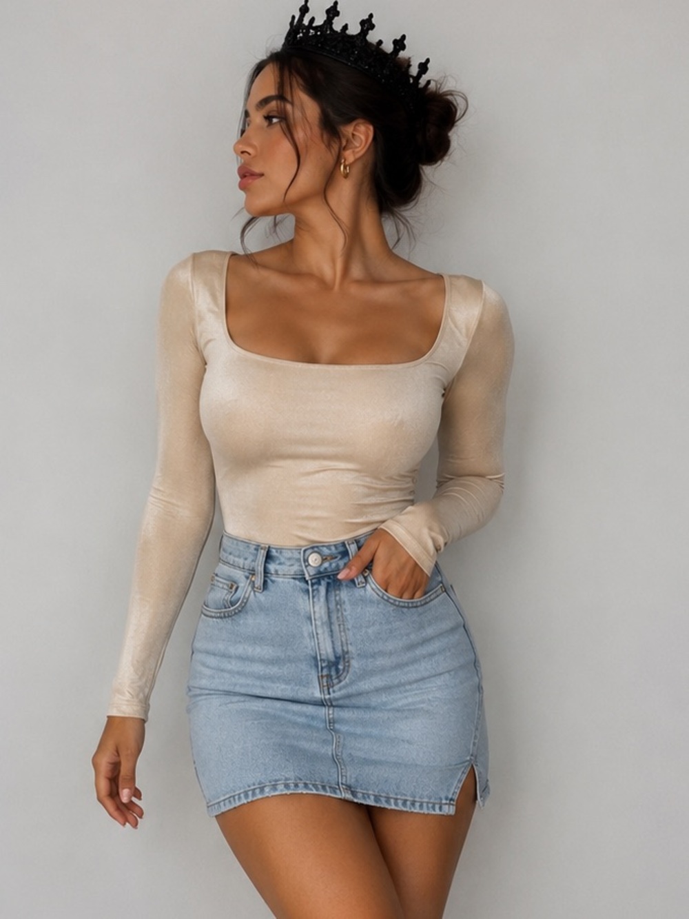 Lululemon Wundermost Shine Nulu Square Neck Bodysuit Gold M NWT